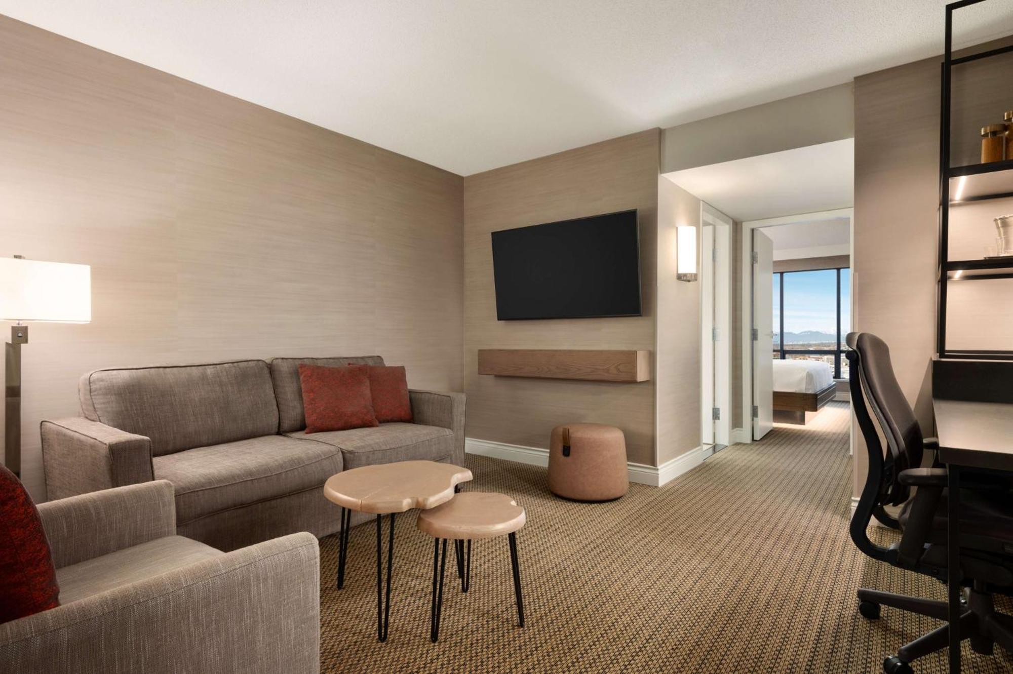 Hilton Vancouver Airport Ричмонд Экстерьер фото