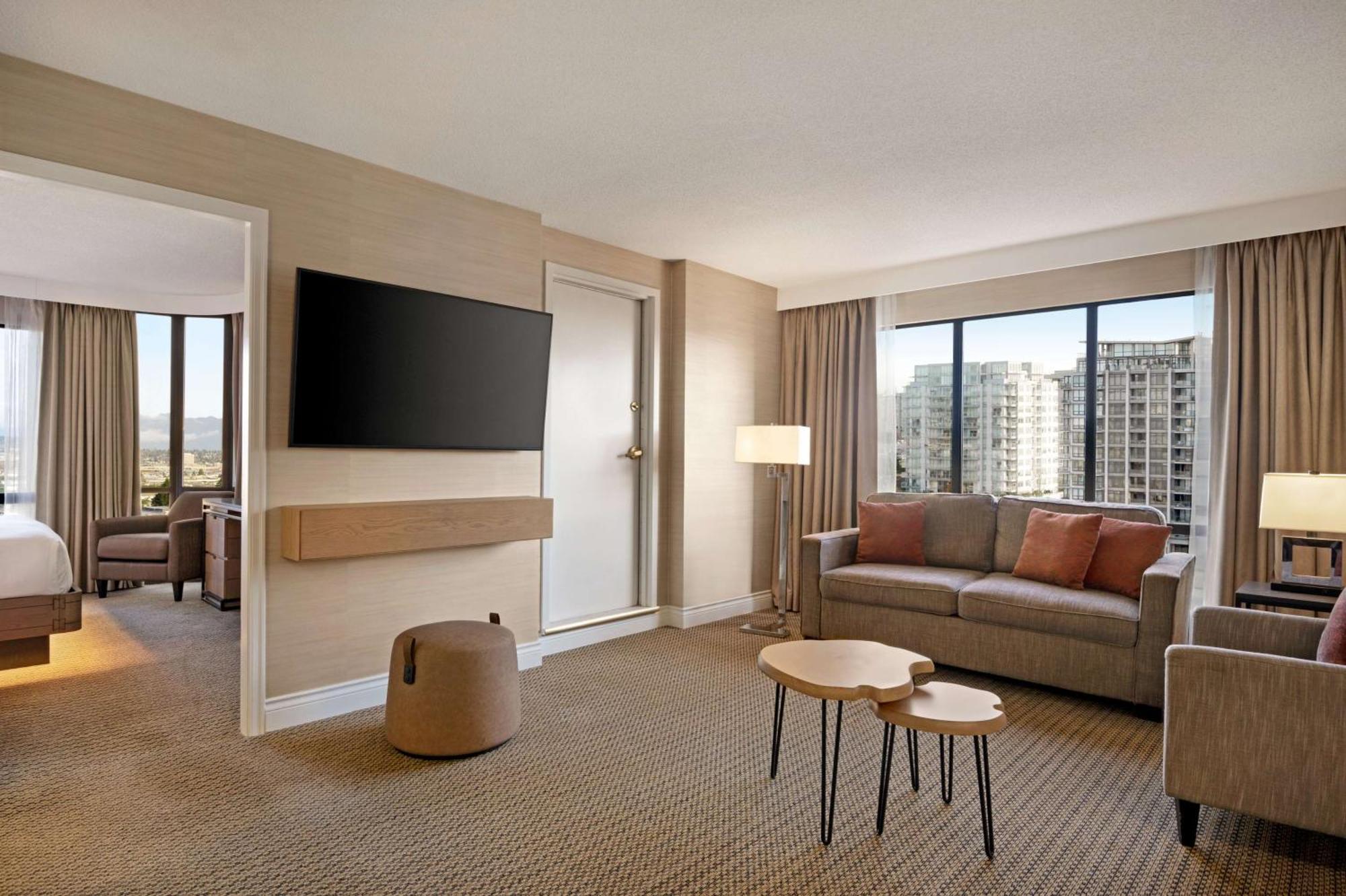 Hilton Vancouver Airport Ричмонд Экстерьер фото