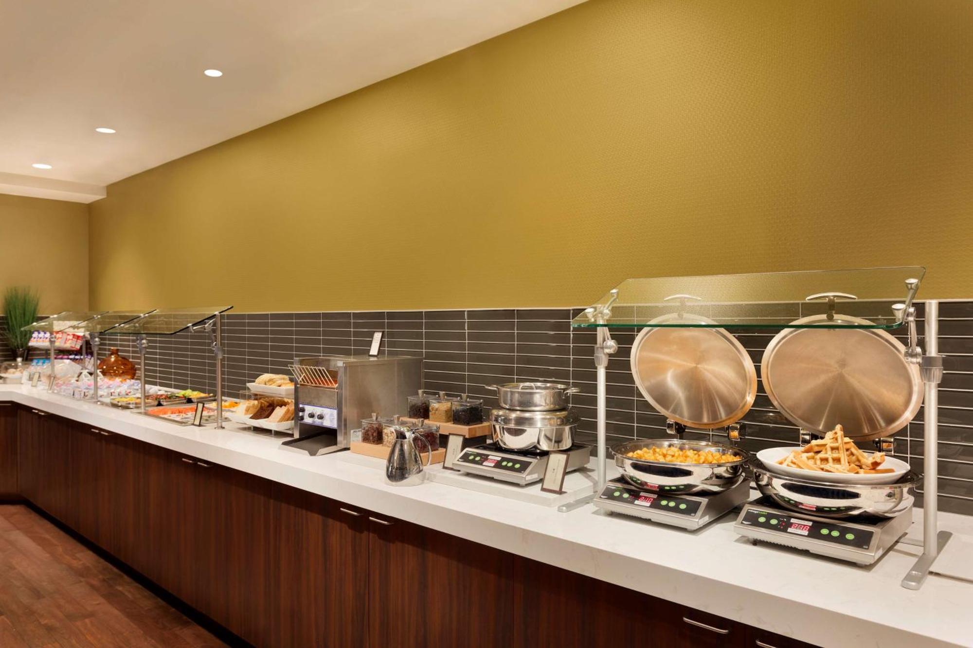 Hilton Vancouver Airport Ричмонд Экстерьер фото